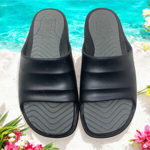 Chaps Women's Sz 11 Cushion Comfort Slide Sandals Black PVC Pool Beach